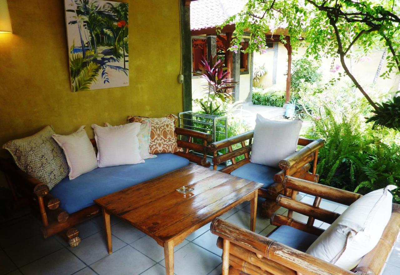 Saraswati Holiday House Ловина Экстерьер фото