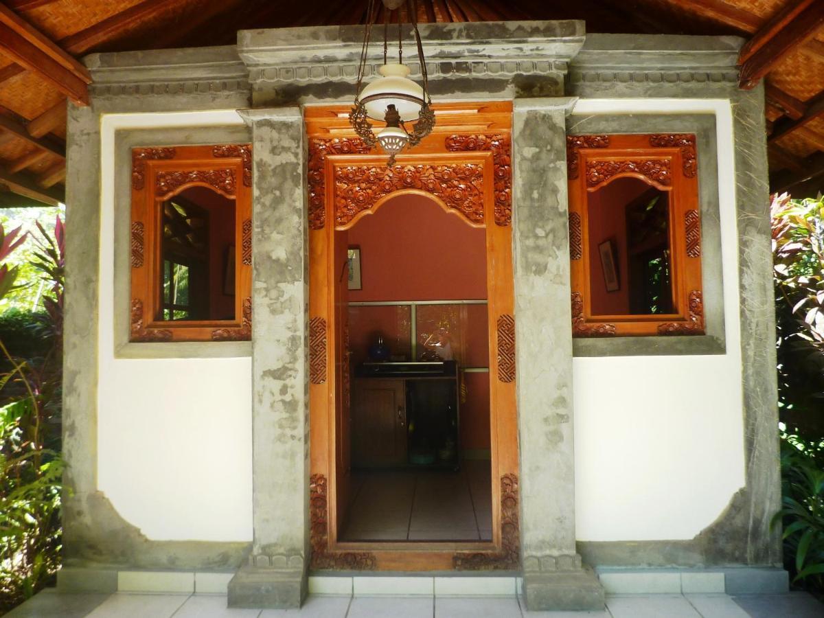 Saraswati Holiday House Ловина Экстерьер фото