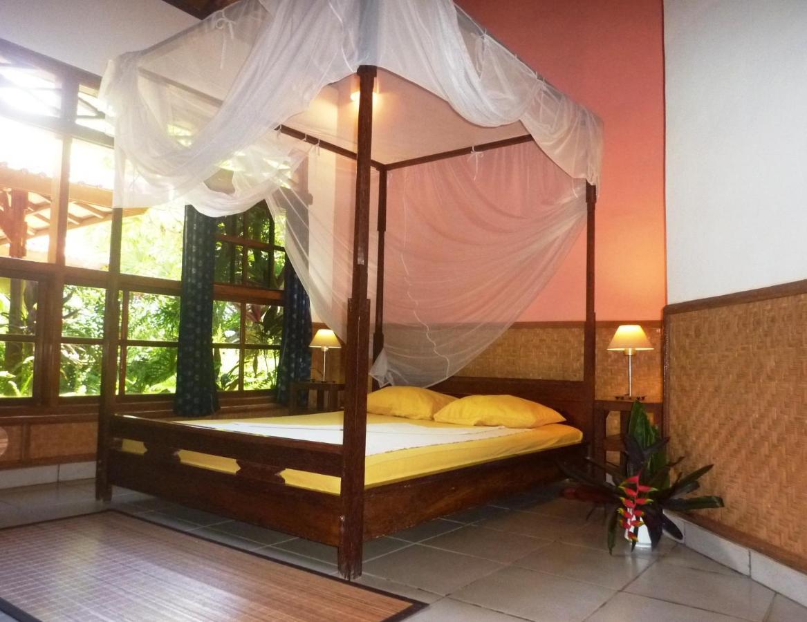 Saraswati Holiday House Ловина Экстерьер фото