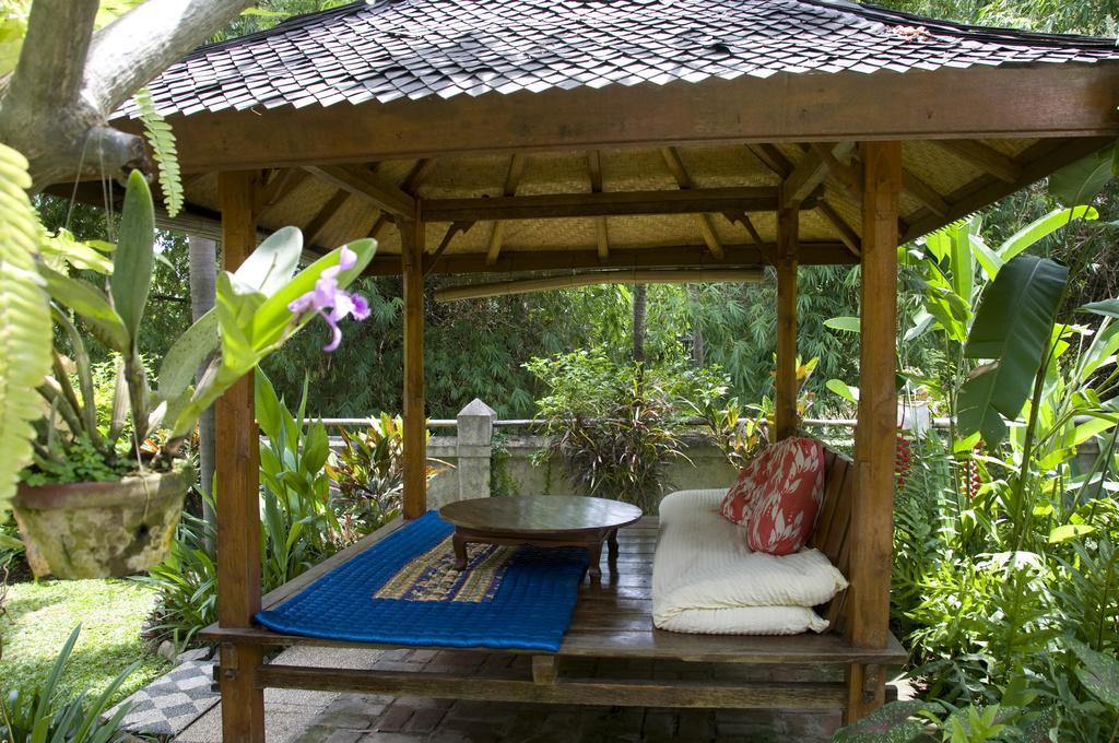Saraswati Holiday House Ловина Экстерьер фото